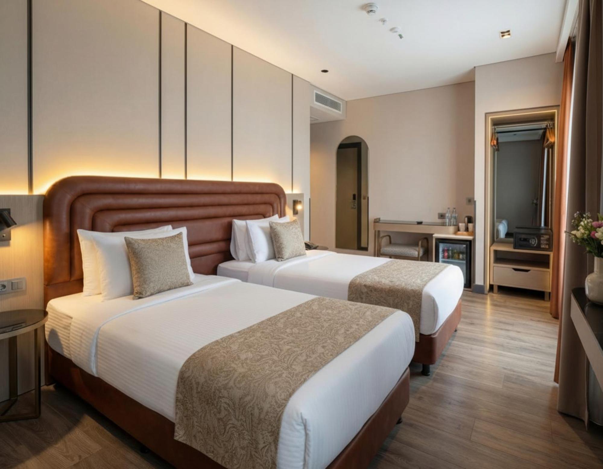 Edition Old City Hotel — Photos 2