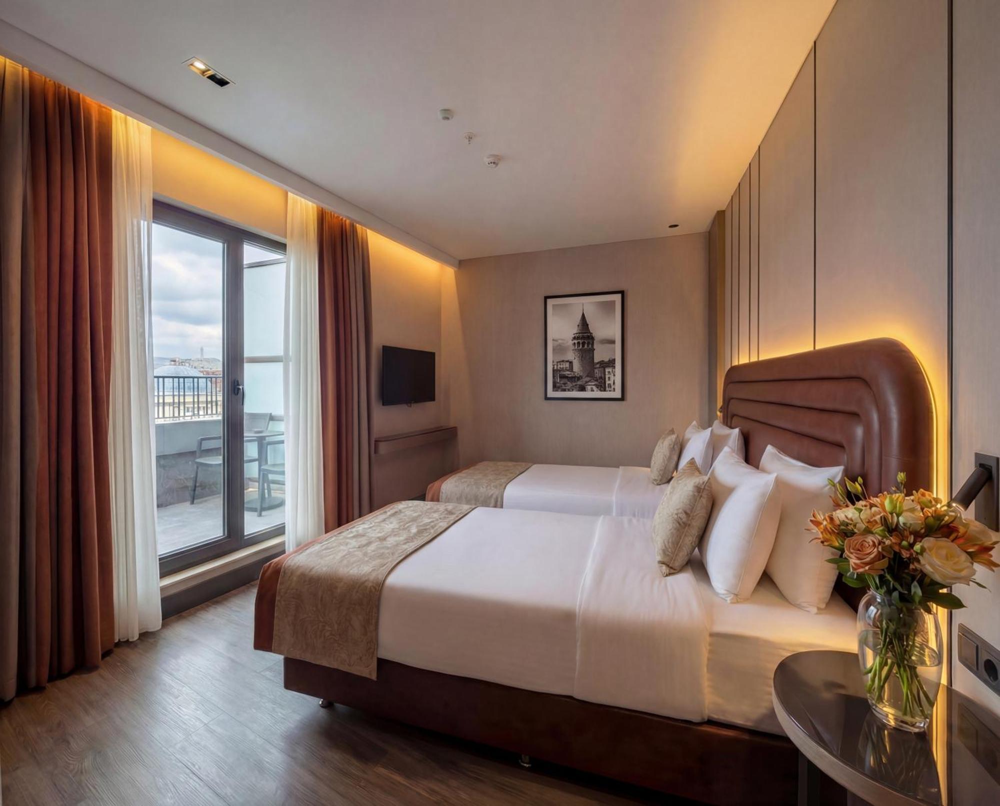 Edition Old City Hotel — Photos 1